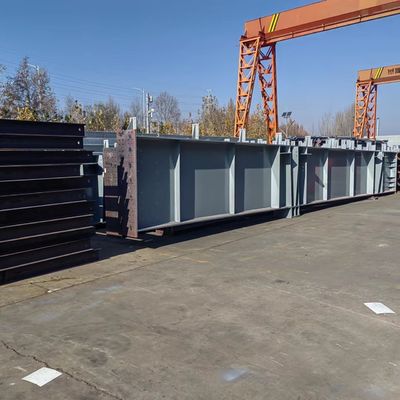 Insulated Prefabricated Steel Workshop with Painted or Galvanized H Steel Frame