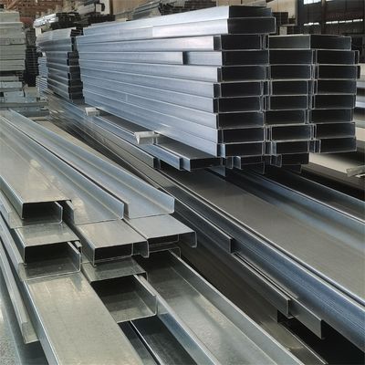 Wind Resistant Steel Hangar Building Q355B Bolted Construction