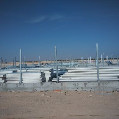 Sandwich Panel Earthquake Proof Livestock Farm House With Rolling Door