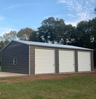 Prefabricated Steel Structure Warehouse with C or Z Type Purlin Building